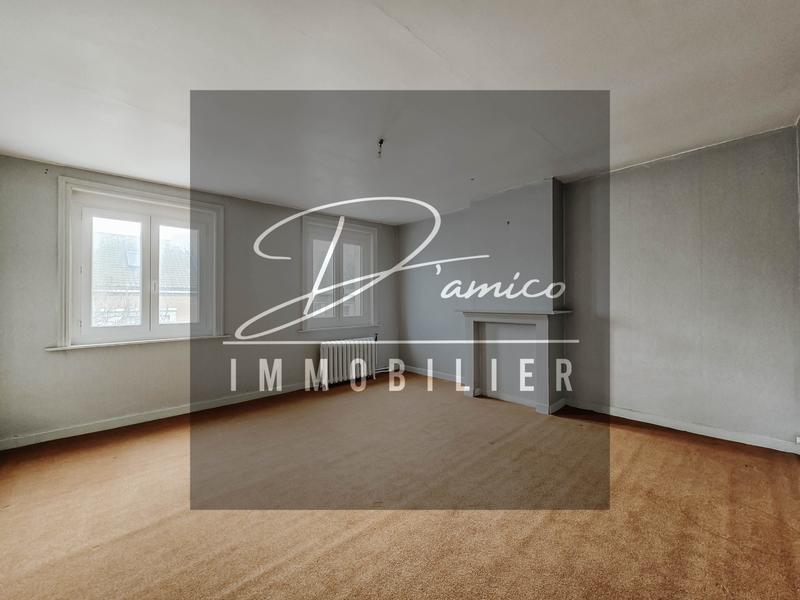 Maison - 355 m² - 12 pièces