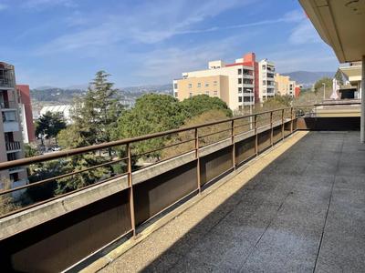 Appartement - 69 m² - 4 pièces