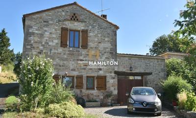 Maison de village - 230 m² - 6 pièces
