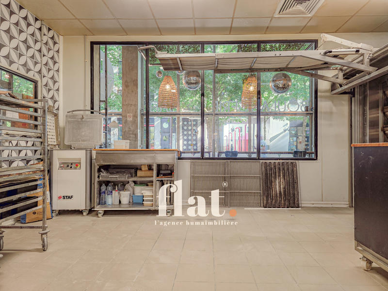 Fonds de commerce - Magasins - 327 m²