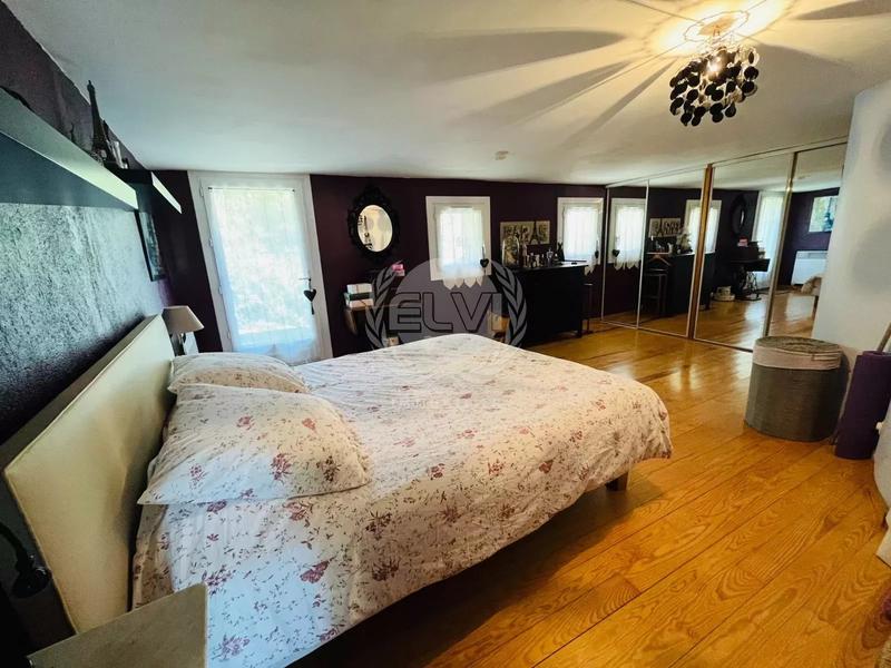 Maison - 143 m² - 4 pièces