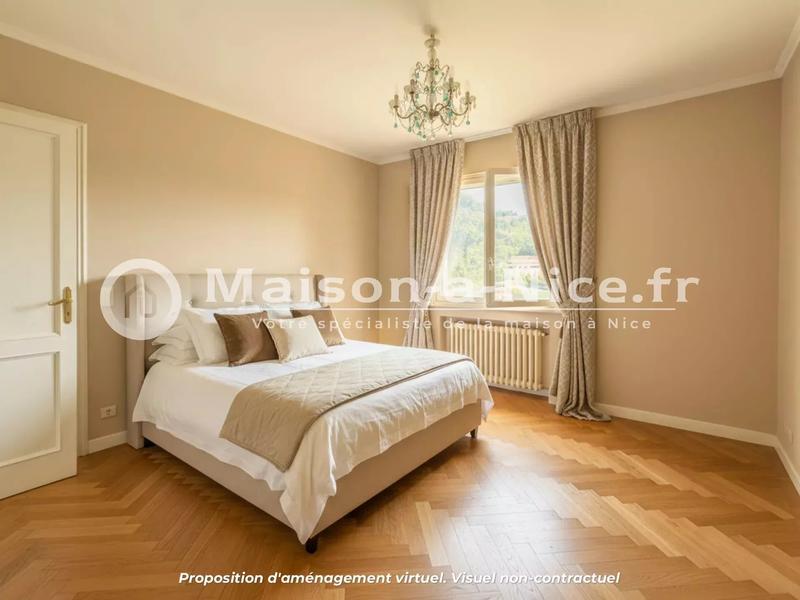 Maison - 178 m² - 6 pièces
