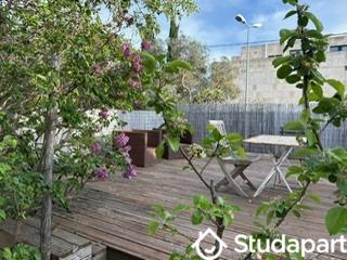 Chambre - 9 m² - 1 pièce