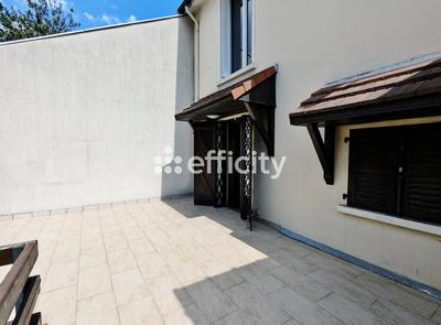 Maison - 142 m² - 7 pièces