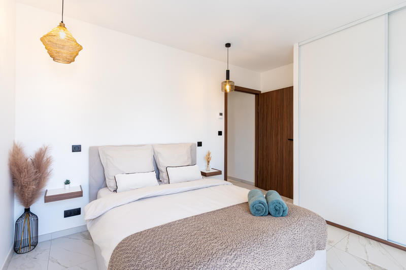 Propriété - 197 m² - 8 pièces