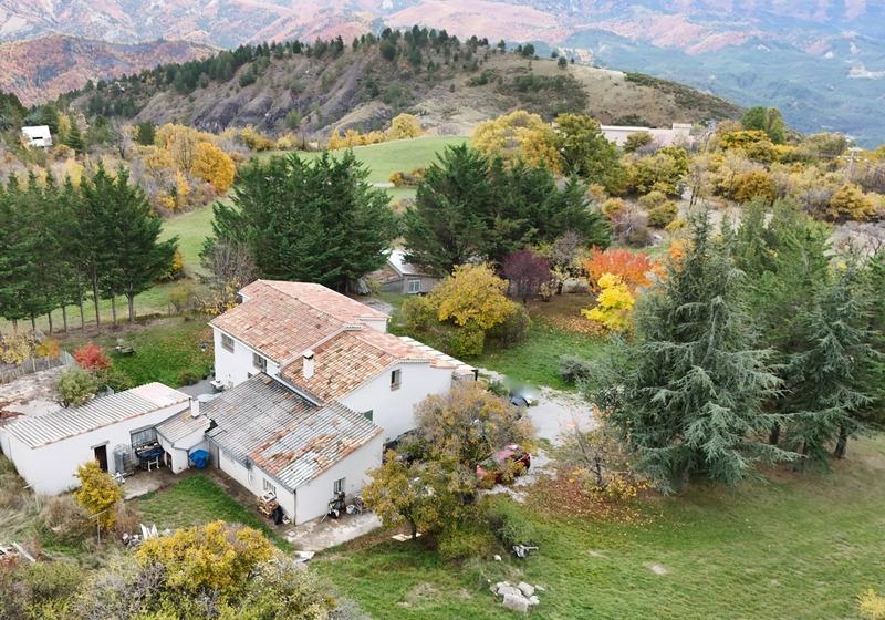 Maison de campagne - 210 m² - 8 pièces