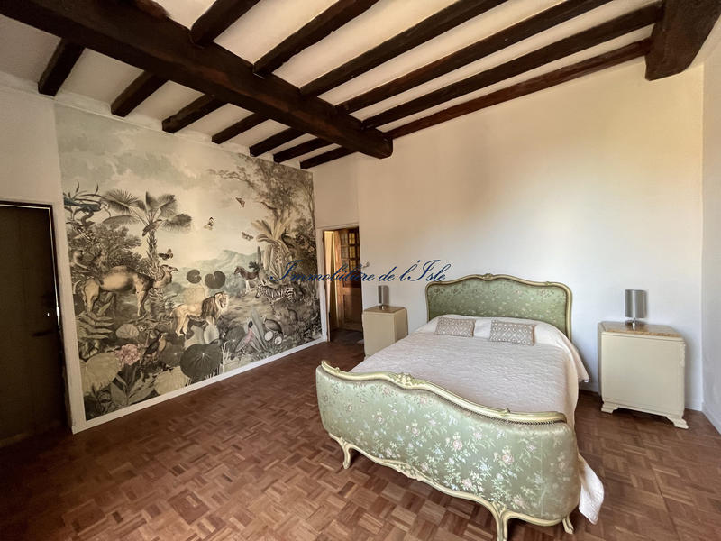 Maison - 300 m² - 10 pièces