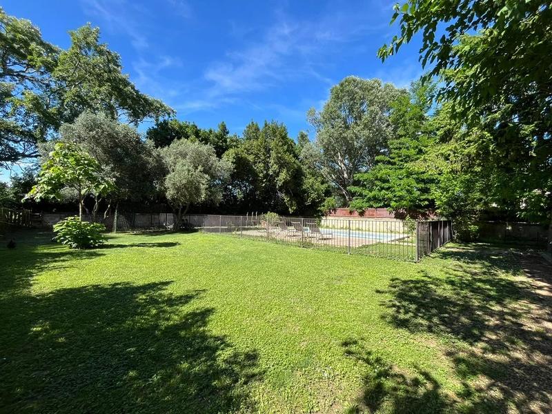 Maison - 292 m² - 8 pièces