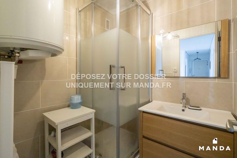Chambre - 10 m² - 4 pièces