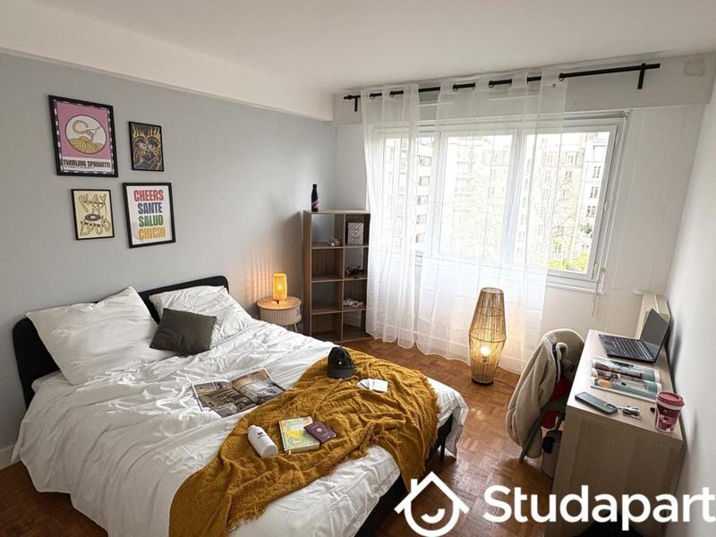 Chambre - 15 m² - 1 pièce