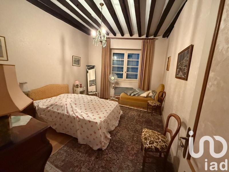 Maison de village - 211 m² - 7 pièces