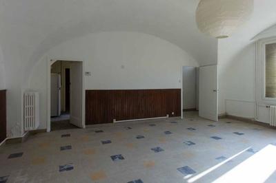 Maison - 272 m² - 10 pièces