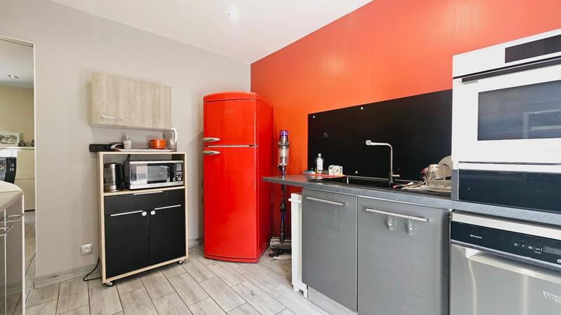 Maison - 92 m² - 4 pièces