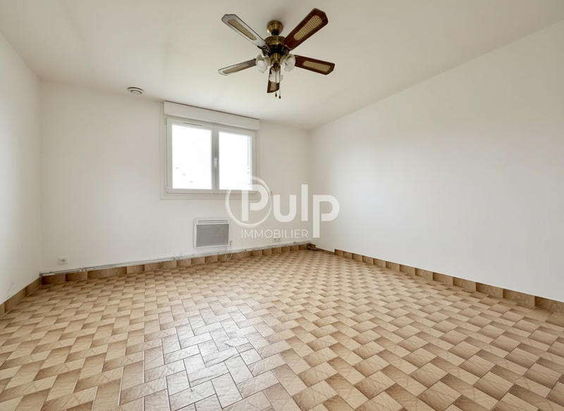 Corps de ferme - 190 m² - 8 pièces