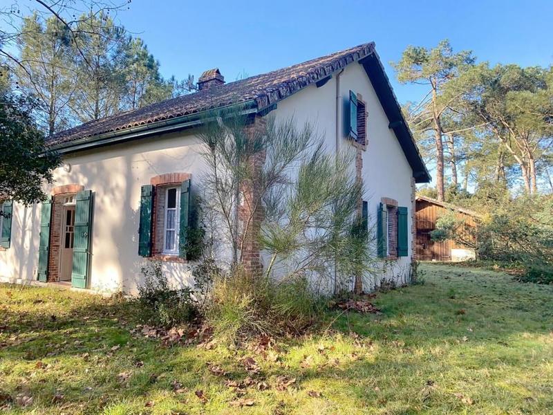Maison - 96 m² - 4 pièces