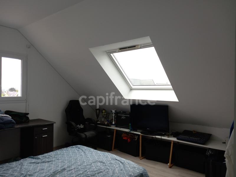 Maison - 136 m² - 7 pièces