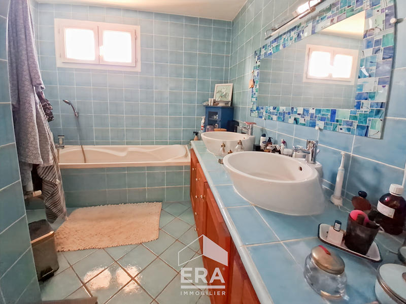 Maison - 136 m² - 6 pièces