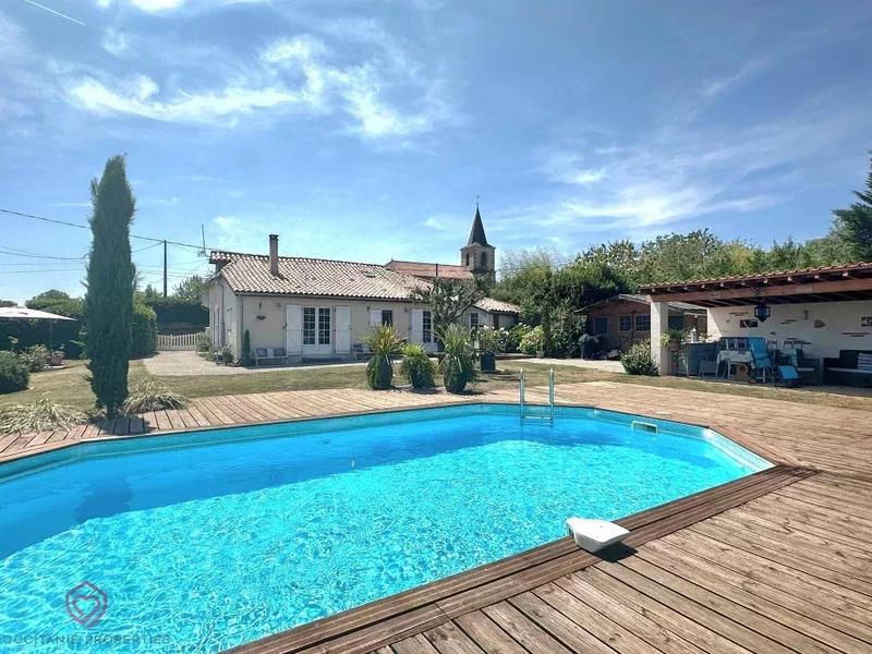 Maison - 130 m² - 6 pièces