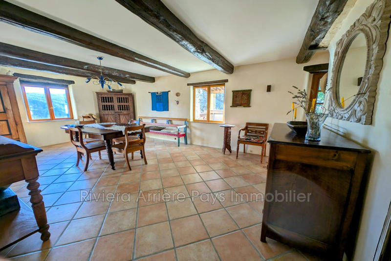 Maison en pierre - 165 m² - 6 pièces