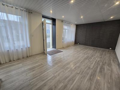 Maison traditionnelle - 94 m² - 4 pièces