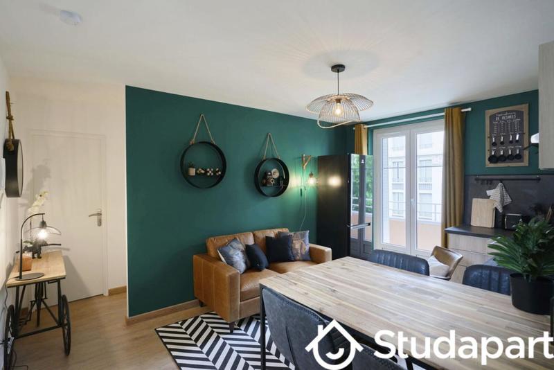 Chambre - 10 m² - 1 pièce