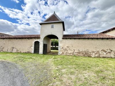 Maison de maîtres - 411 m² - 7 pièces