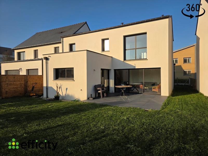 Maison - 131 m² - 7 pièces