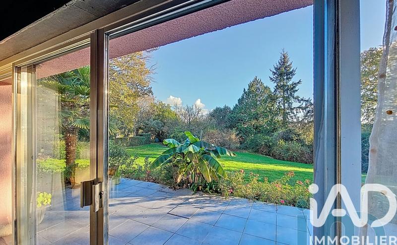 Maison - 200 m² - 9 pièces