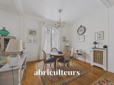 Appartement - 105 m² - 5 pièces