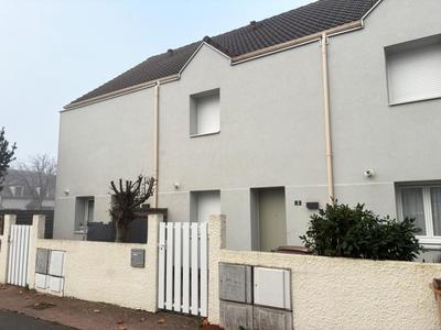 Maison - 65 m² - 3 pièces