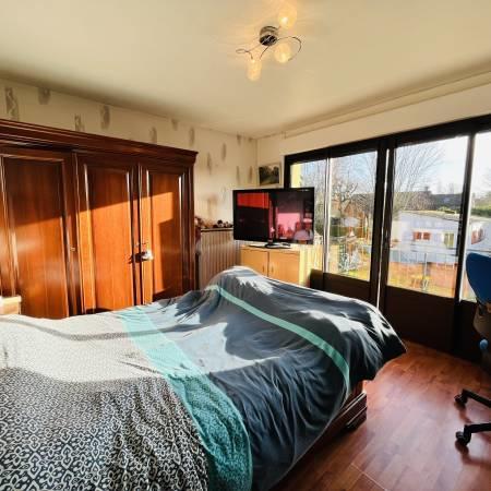 Maison - 134 m² - 8 pièces