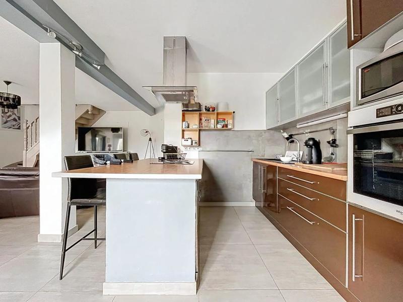 Villa - 226 m² - 7 pièces