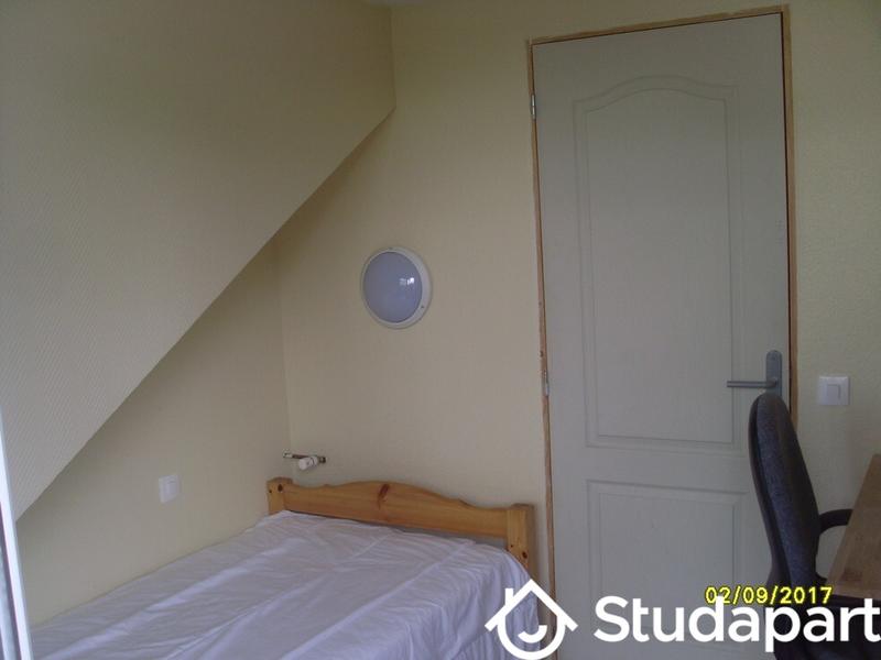 Chambre - 9 m² - 1 pièce