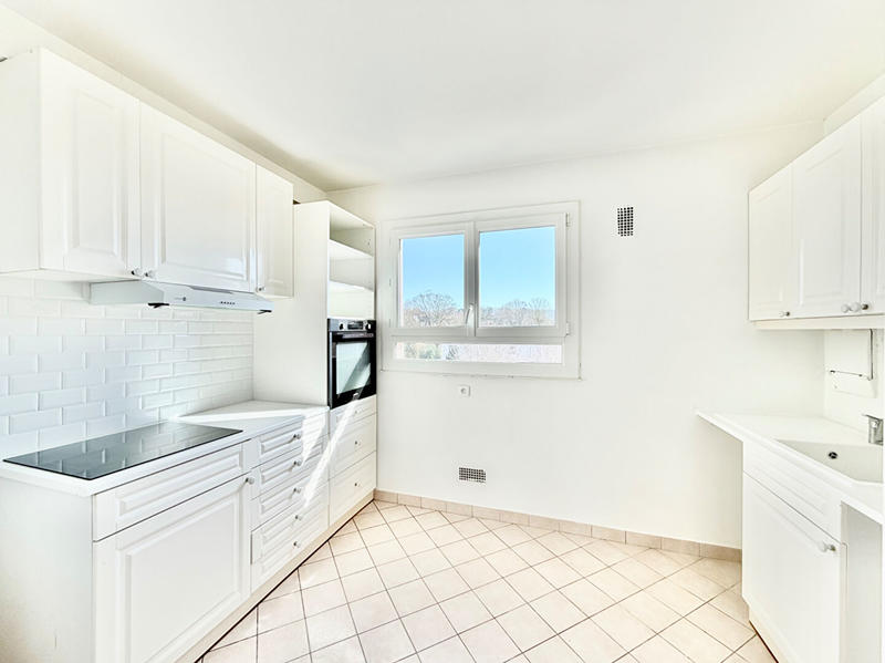 Appartement - 86 m² - 4 pièces