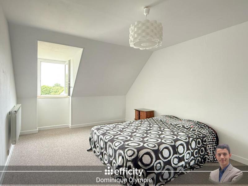 Maison - 120 m² - 8 pièces