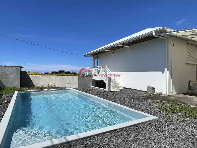 Maison - 113 m² - 5 pièces