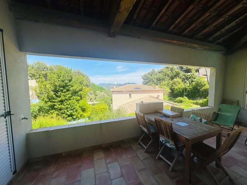 Maison - 134 m² - 4 pièces