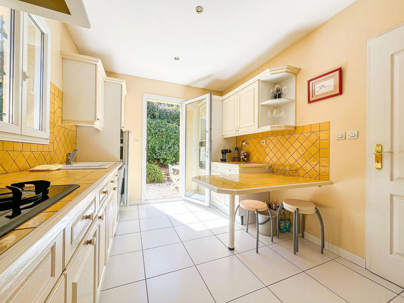 Villa - 148 m² - 6 pièces