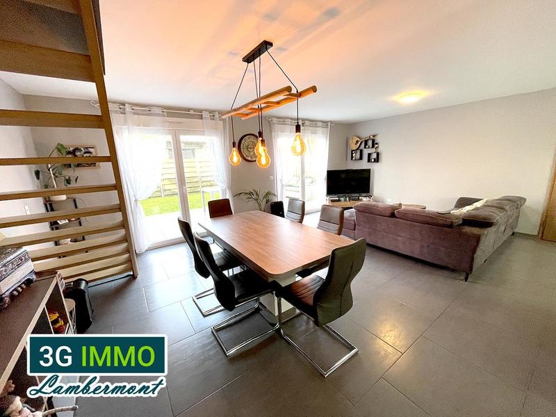 Maison - 96 m² - 4 pièces