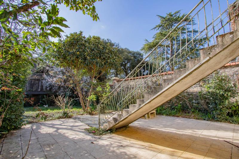 Maison ancienne - 215 m² - 10 pièces