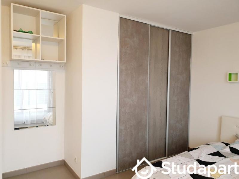 Chambre - 11 m² - 1 pièce