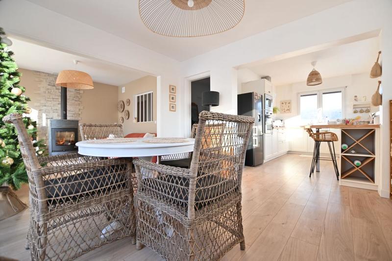 Maison - 131 m² - 4 pièces