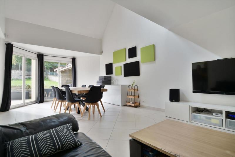 Maison - 130 m² - 6 pièces