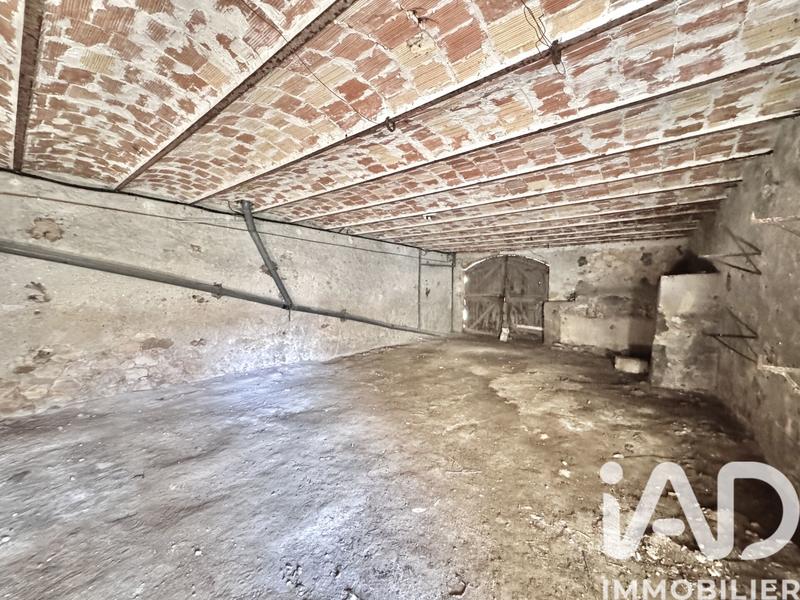 Maison - 250 m² - 10 pièces