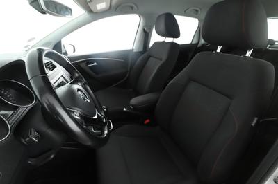 Volkswagen Polo 1.2 Tsi BlueMotion Tech Match 5p 90 ch
