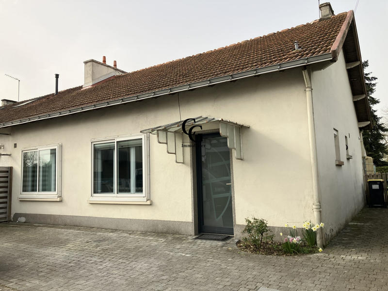 Maison - 122 m² - 5 pièces