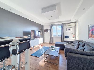 Appartement - 58 m² - 2 pièces