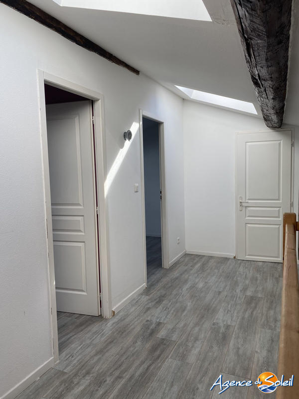 Appartement - 99 m² - 4 pièces