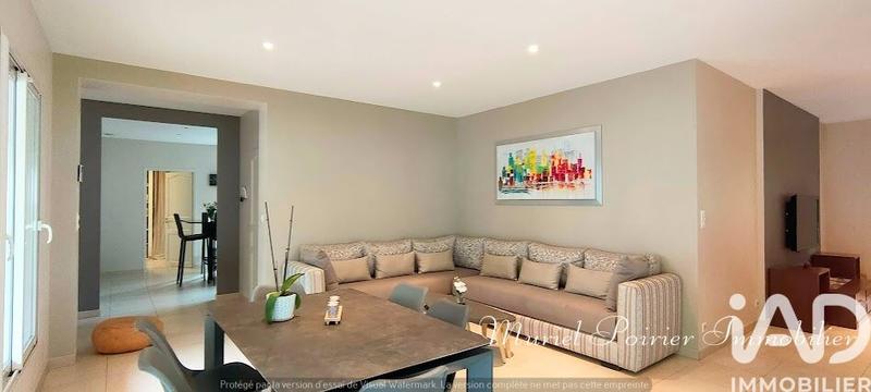 Maison - 190 m² - 6 pièces