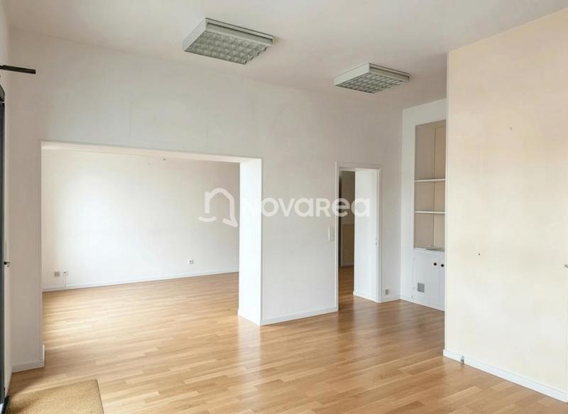 Local commercial - 69 m² - 3 pièces